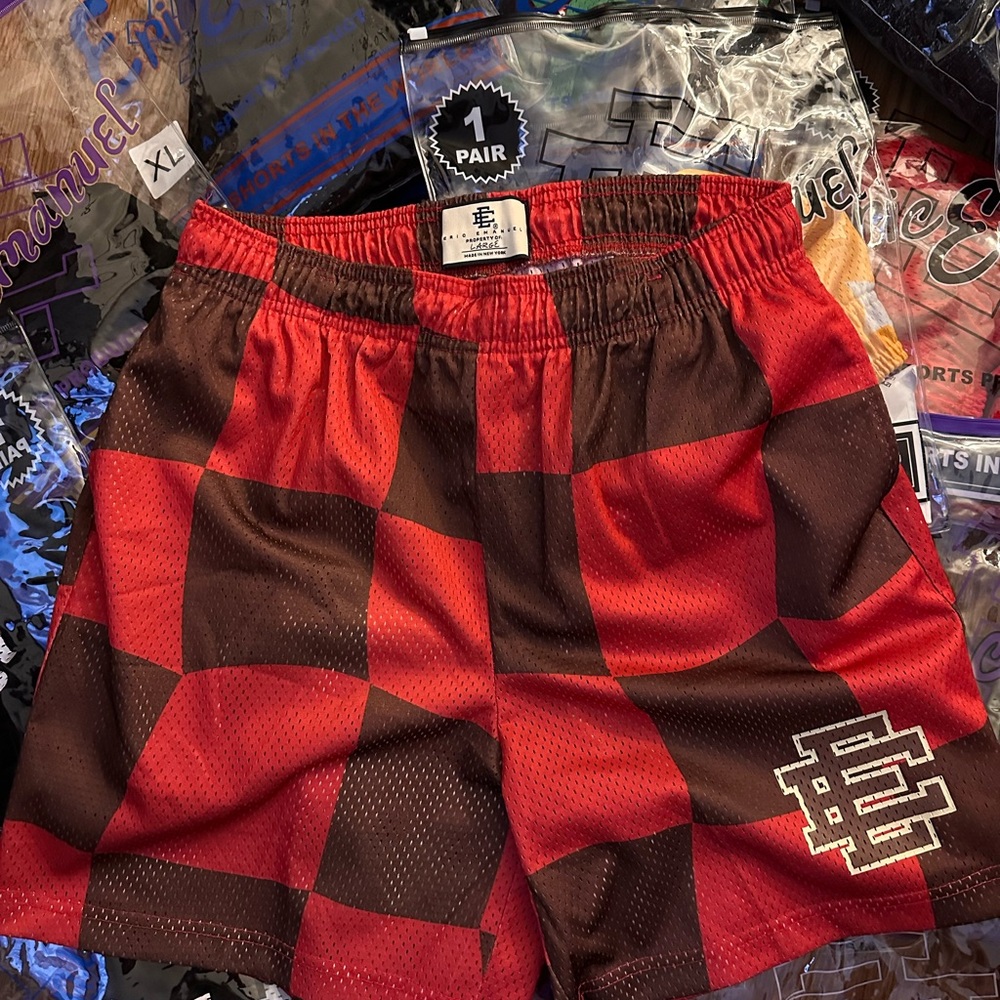Eric Emmanuel basics size large